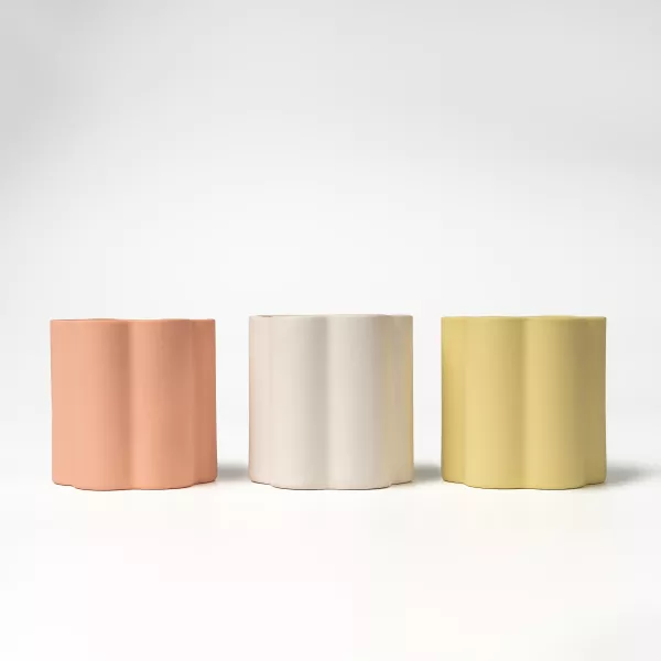 ຜູ້ຖືດອກໄມ້ແຄມຂອງສິລະປະ CERALIC