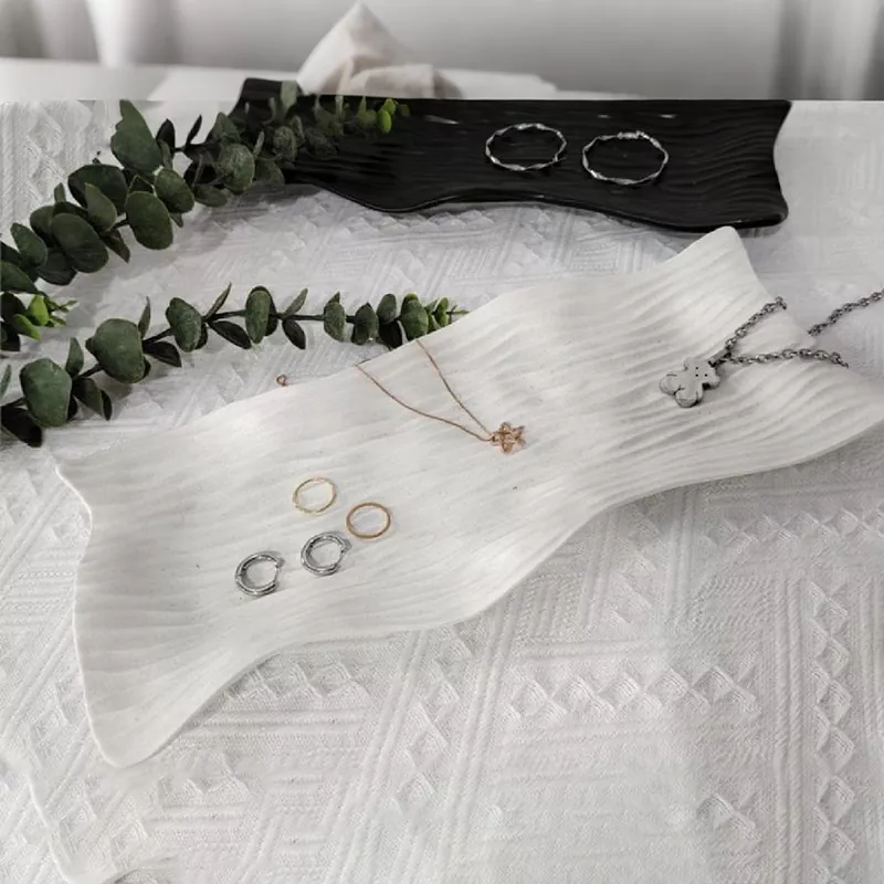 ຖາດເຄື່ອງປະດັບເຄື່ອງປະດັບທີ່ຫຼູຫຼາ Ceramic ຖາດເຄື່ອງປະດັບເຄື່ອງປະດັບທີ່ຫຼູຫຼາ Ceramic