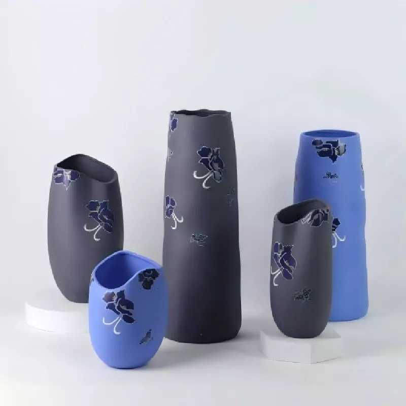 vases ceramic ທີ່ໃຊ້ດ້ວຍມືແບບຄລາສສິກ