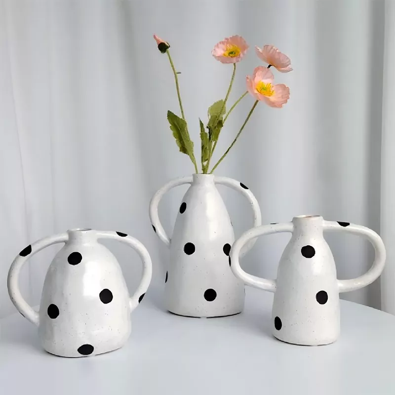 Polka dot vase Stoneware